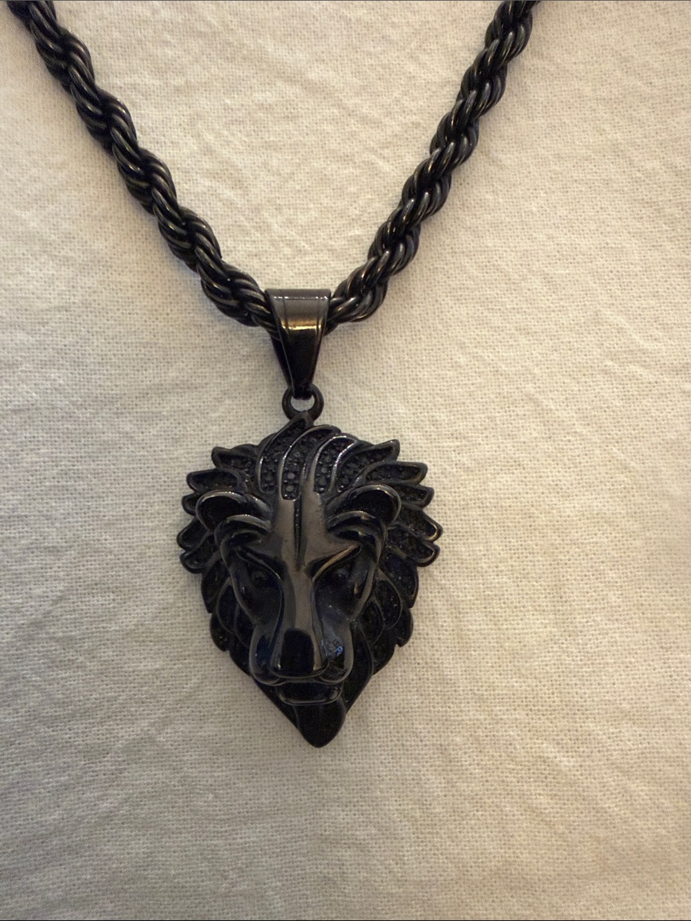 Black Lion Head Pendant Necklace New Unisex